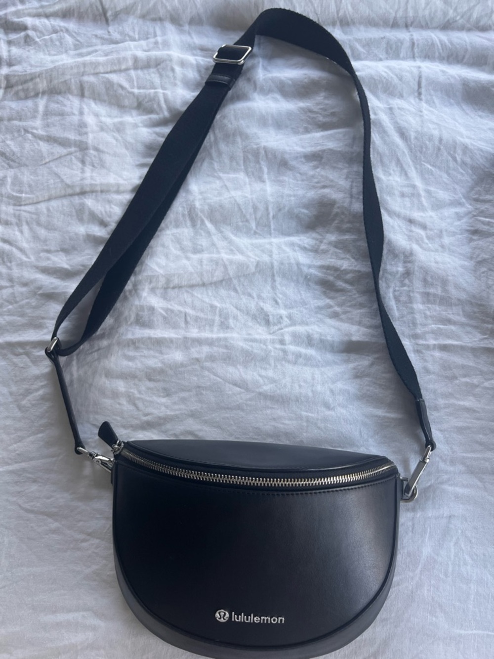 lululemon athletica Black Sqddle Crossbody Bag